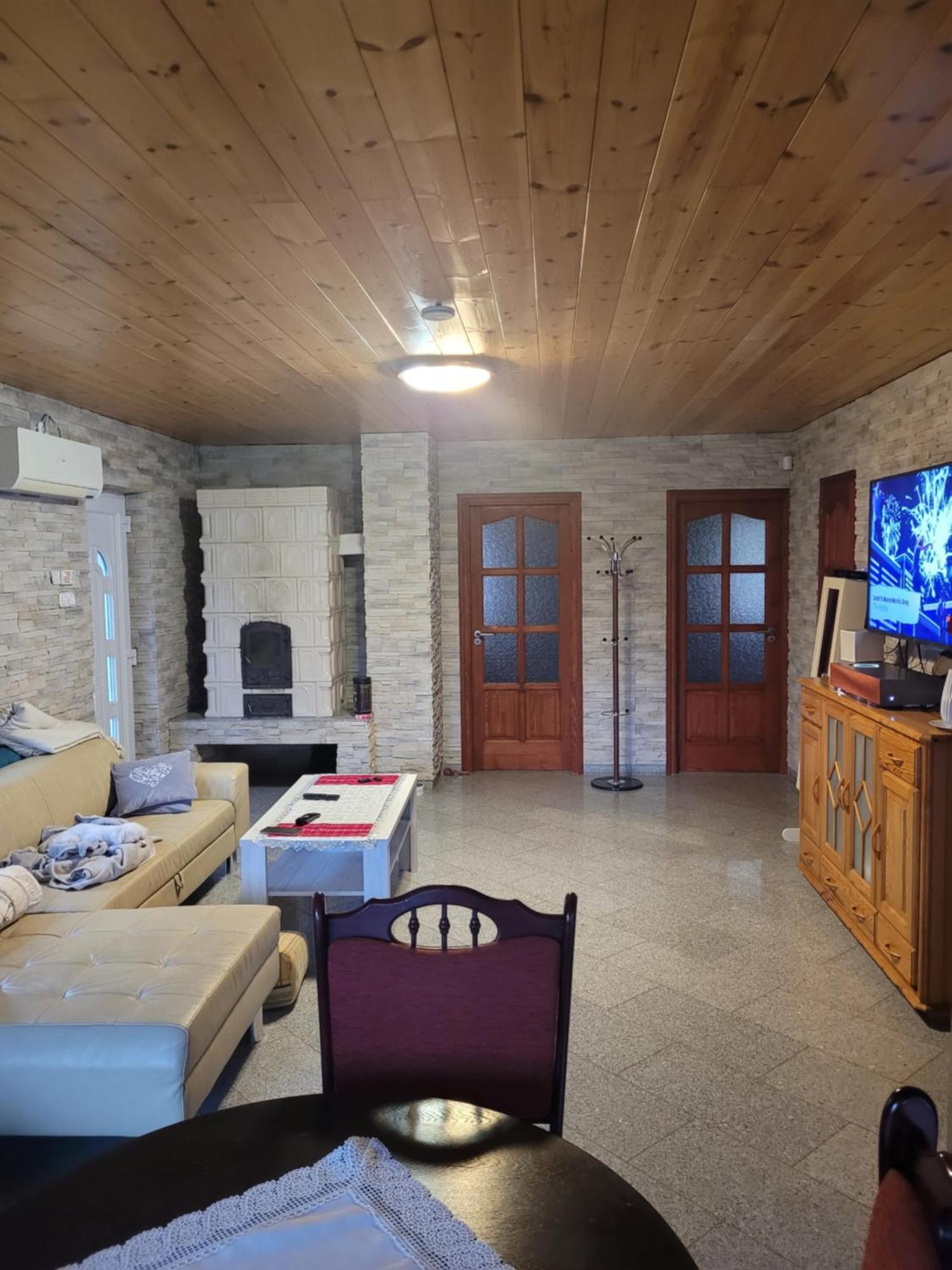 Beni Nyaralo Bekesszentandras Exterior foto